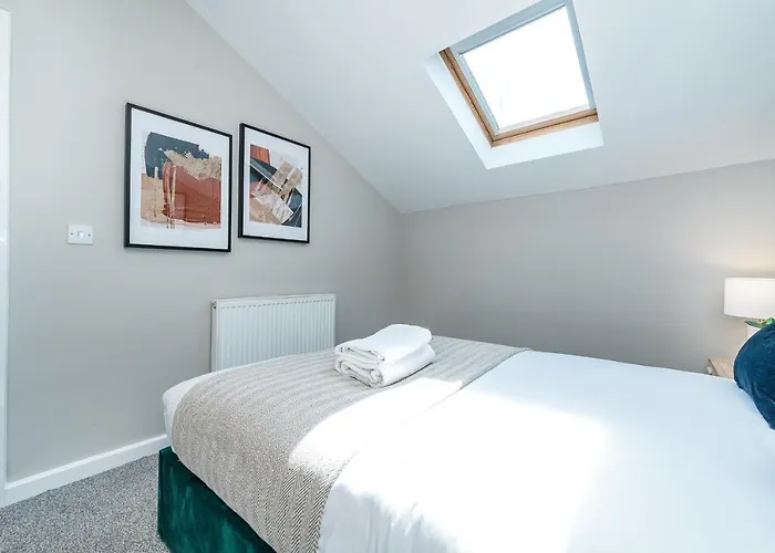Host & Stay - The Georgian Coach House 1